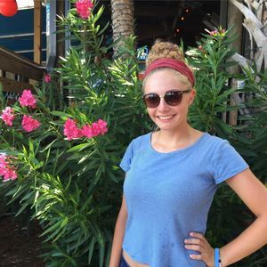 Meet your Posher, Emily